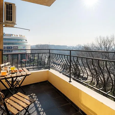 By Rv Apartment Varna
