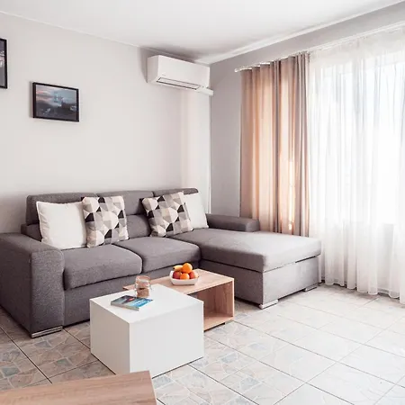 Apartment By Rv